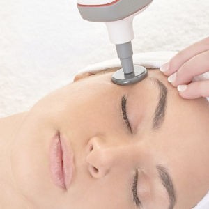 Indiba contorno de ojos